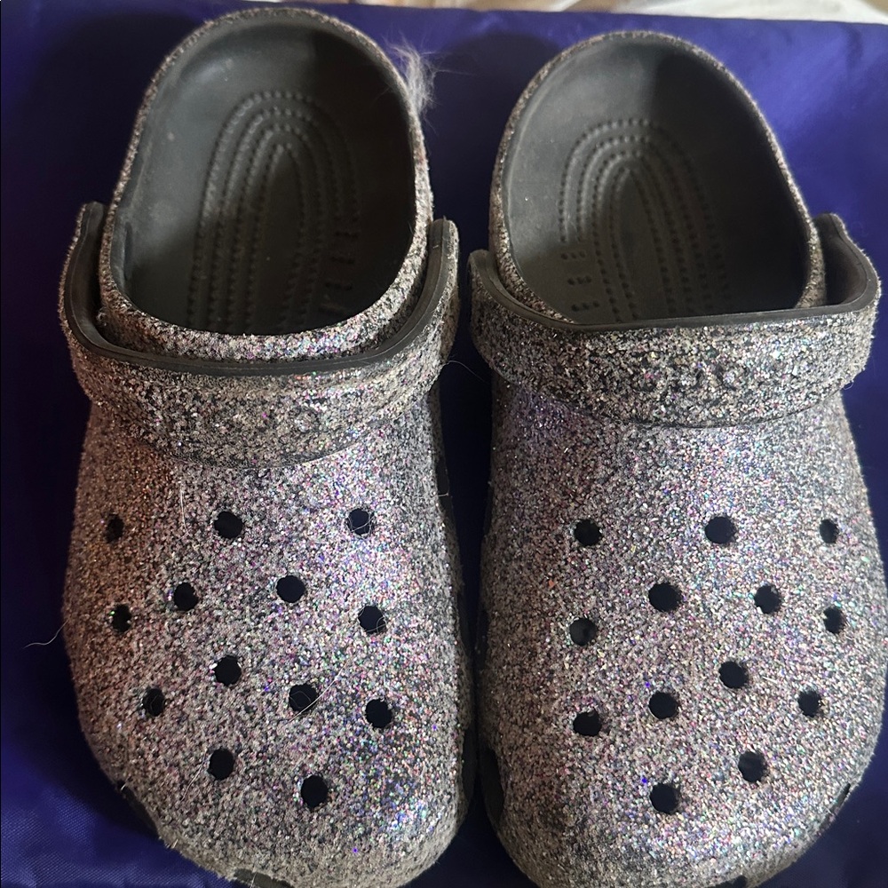 CROCS Glittery Silver Clogs